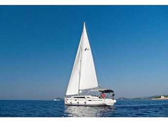 Rent a sailboat in Marina Hramina - Bavaria Cruiser 41