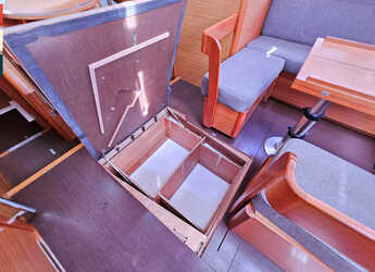 Rent a sailboat in Marina Frapa - Dufour 520 Grand Large