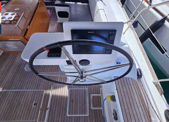 Rent a sailboat in Marina Frapa - Dufour 520 Grand Large