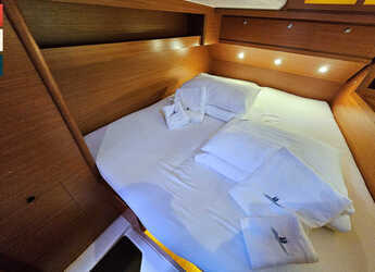 Rent a sailboat in Marina Frapa - Dufour 520 Grand Large