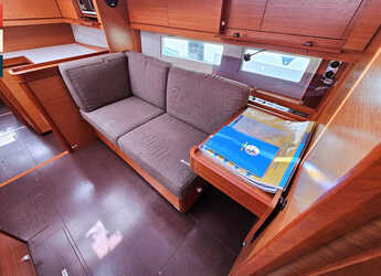 Rent a sailboat in Marina Frapa - Dufour 520 Grand Large
