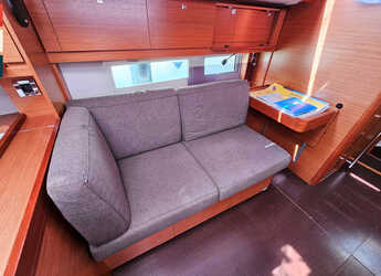 Rent a sailboat in Marina Frapa - Dufour 520 Grand Large