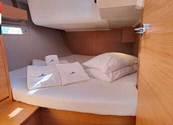 Rent a sailboat in Marina Frapa - Dufour 412 Grand large