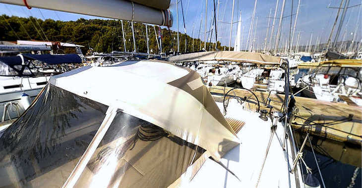 Chartern Sie segelboot in Marina Kastela - Dufour 500 Grand Large