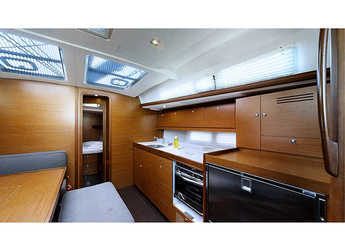 Rent a sailboat in Marina Frapa - Dufour 460 Grand Large