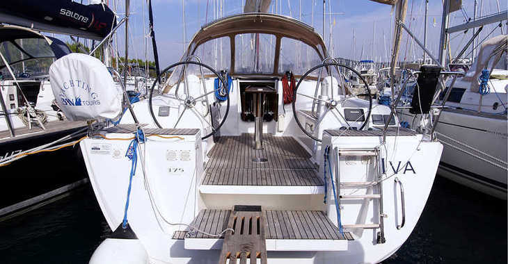 Rent a sailboat in Marina Frapa - Dufour 375 Grand Large