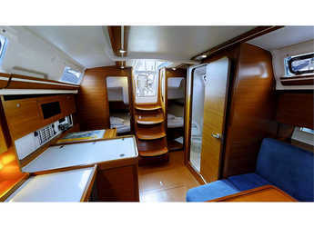 Rent a sailboat in Marina Frapa - Dufour 375 Grand Large