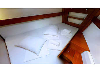 Rent a sailboat in Marina Frapa - Dufour 375 Grand Large