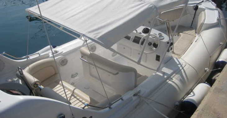 Rent a motorboat in Kremik Marina - AGA Marine Spirit 640