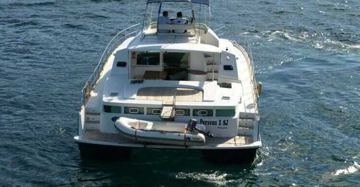 Alquilar catamarán a motor en Marina Kremik - Lagoon Powercat 43
