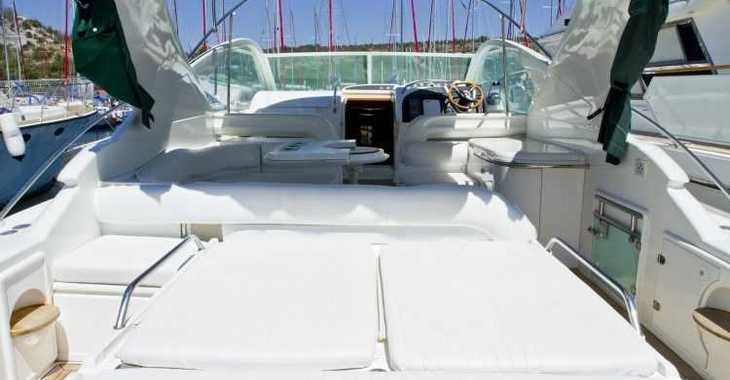 Chartern Sie yacht in Marina Kremik - Fairline Targa 48