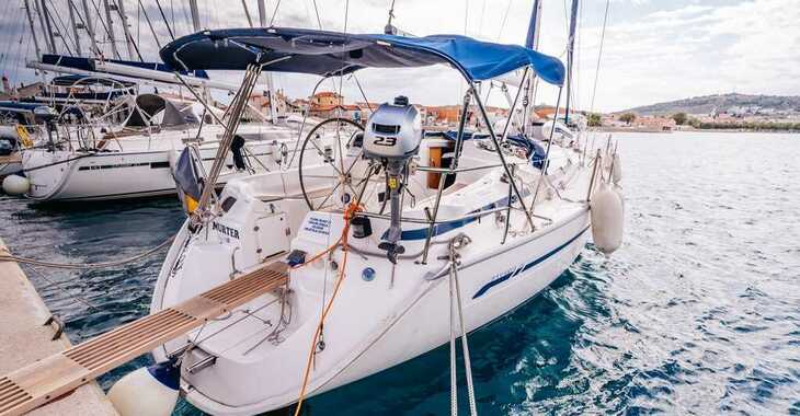 Rent a sailboat in Betina Marina - Bavaria 36 Cruiser
