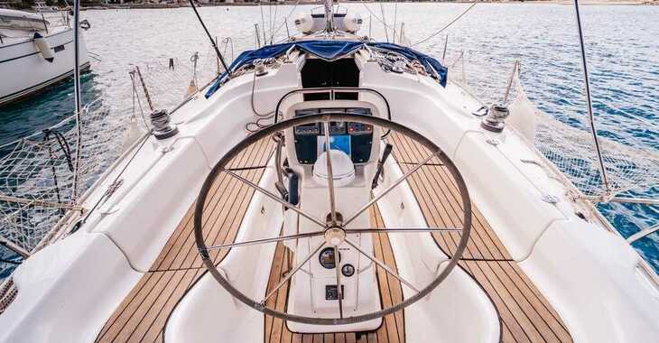 Rent a sailboat in Betina Marina - Bavaria 36 Cruiser