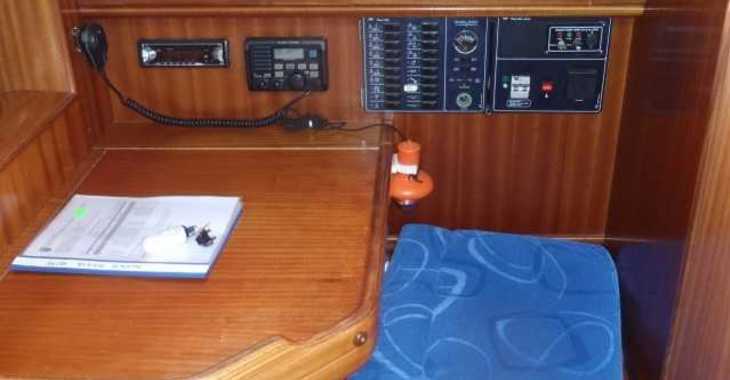 Chartern Sie segelboot in Marina Betina - Bavaria 36 Cruiser
