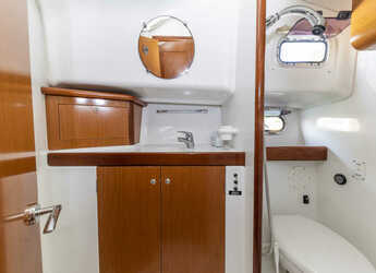 Chartern Sie motorboot in Zadar Marina - Antares 10.80