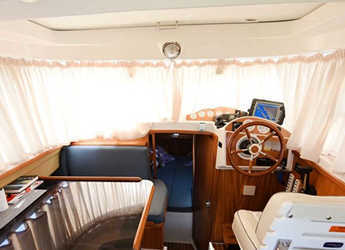 Chartern Sie motorboot in Zadar Marina - Quicksilver 750