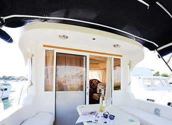 Chartern Sie motorboot in Zadar Marina - Quicksilver 750