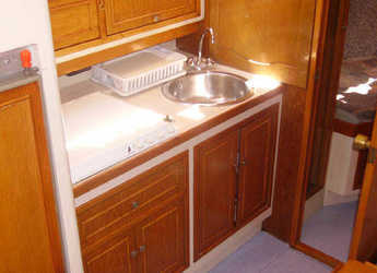 Chartern Sie motorboot in Zadar Marina - Atlantic 37