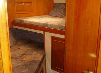 Chartern Sie motorboot in Zadar Marina - Atlantic 37