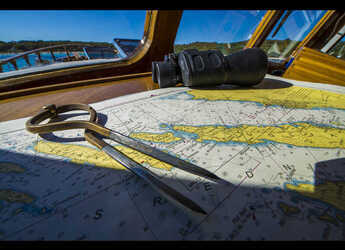 Rent a motorboat in Zadar Marina - Model Luka