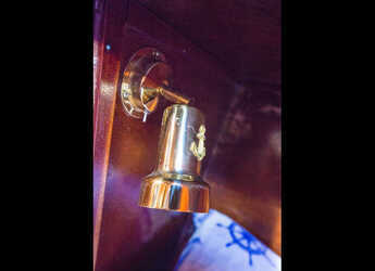 Rent a motorboat in Zadar Marina - Model Luka