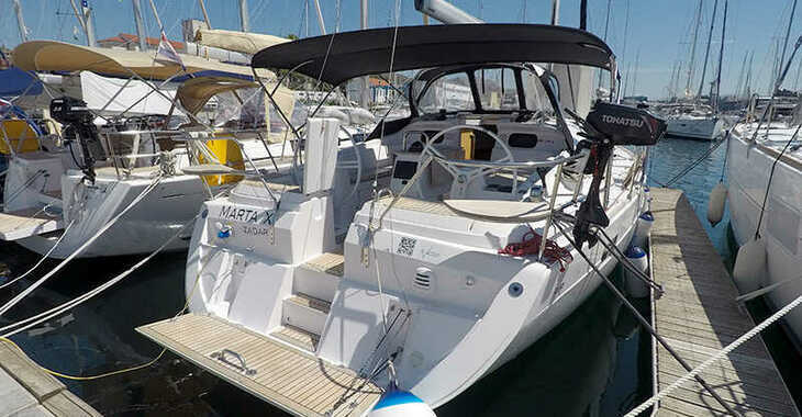 Rent a sailboat in Marina Mandalina - Elan 444 Impression