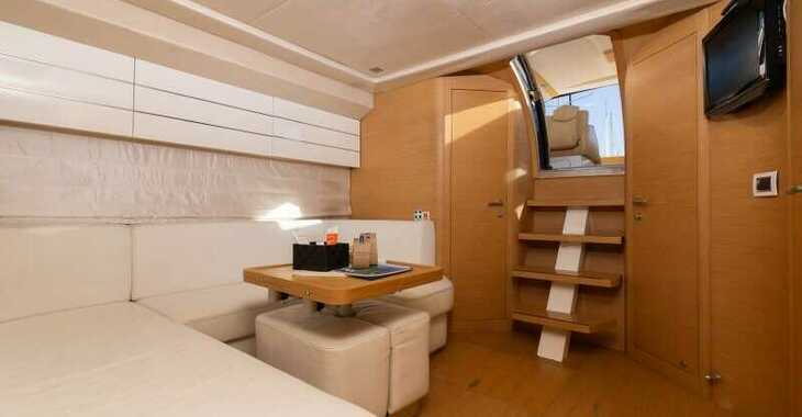 Chartern Sie yacht in Marina Mandalina - Sessa C52