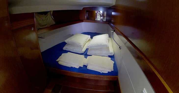 Chartern Sie segelboot in Marina Mandalina - Oceanis 50