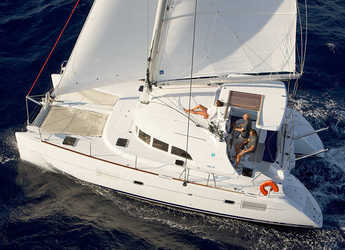 Rent a catamaran in Marina Mandalina - Lagoon 380