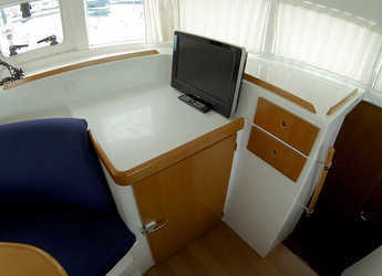 Rent a catamaran in Marina Mandalina - Lagoon 380 S2