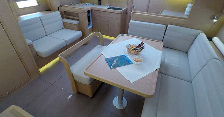 Chartern Sie segelboot in Marina Mandalina - Dufour 460 GL 3 cab