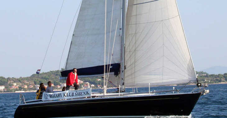 Rent a sailboat in Marina Mandalina - Grand Soleil 46.3