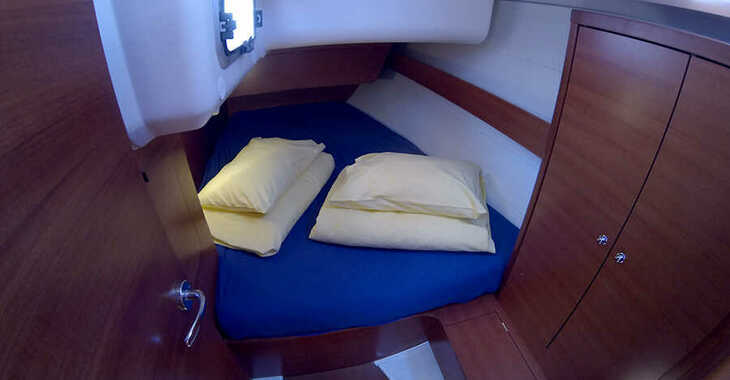 Chartern Sie segelboot in Marina Mandalina - Dufour 375 GL