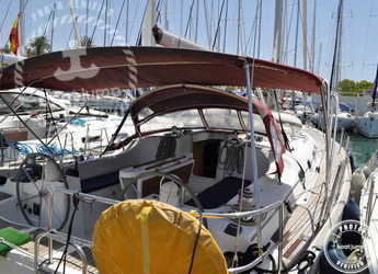 Rent a sailboat in Muelle de la lonja - Oceanis 473