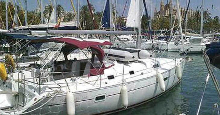 Rent a sailboat in Muelle de la lonja - Oceanis 361