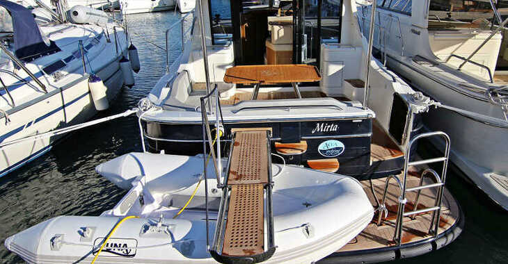 Rent a motorboat in Marina Sukosan (D-Marin Dalmacija) - ADRIANA 36 BT (16)