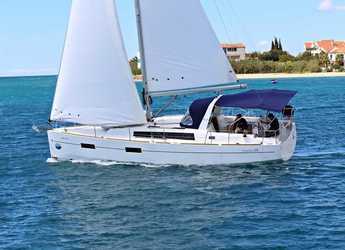 Rent a sailboat in Marina Sukosan (D-Marin Dalmacija) - OCEANIS 38.1 BT