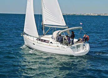 Alquilar velero en Marina Sukosan (D-Marin Dalmacija) - OCEANIS 34