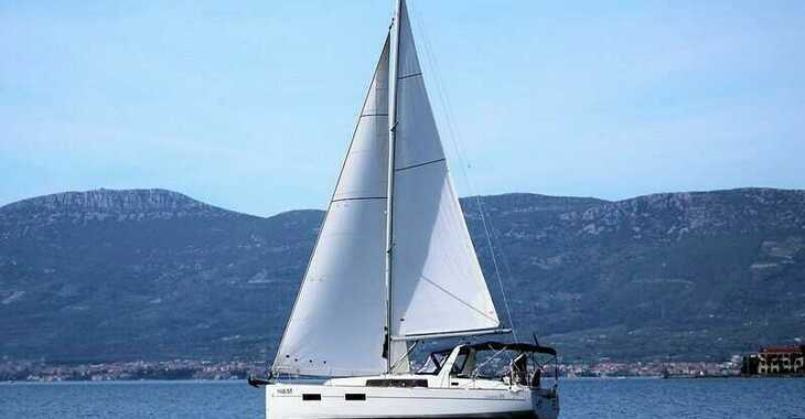 Rent a sailboat in Marina Split (ACI Marina) - Beneteau Oceanis 35
