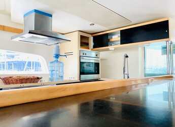 Rent a catamaran in Port of Mahe - Catlante 600