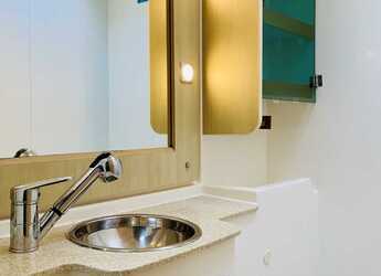 Rent a catamaran in Port of Mahe - Catlante 600