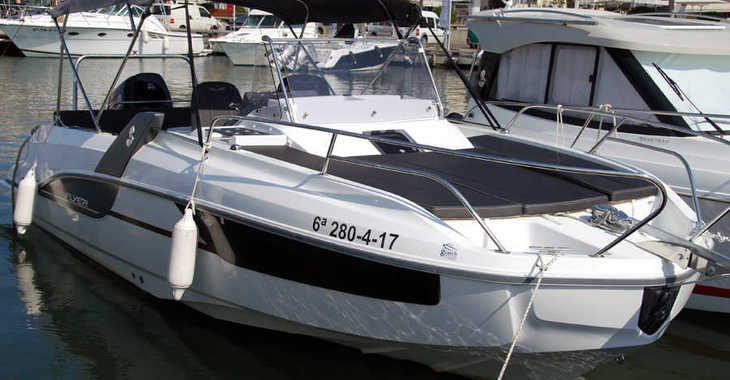 Chartern Sie motorboot in Club Nautic Cambrils - TRO