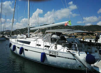Rent a sailboat in Marina di Cannigione - Bavaria Cruiser 51
