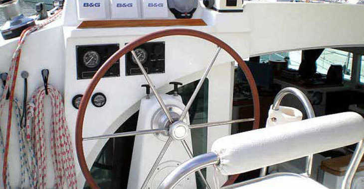Louer catamaran à Marina di Portorosa - Lagoon 380(12)