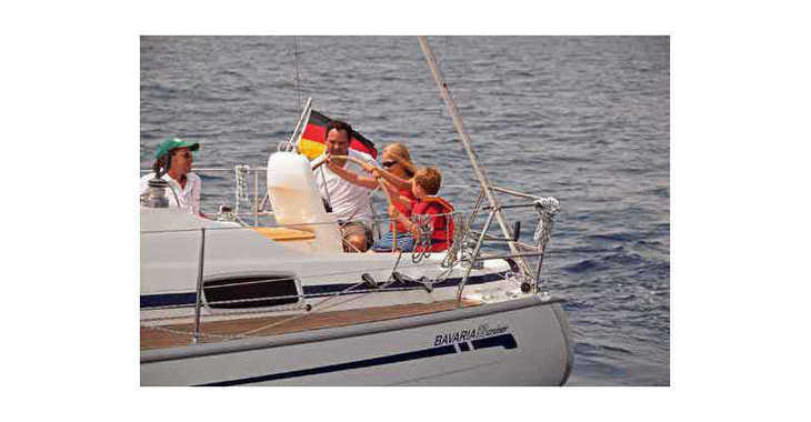 Rent a sailboat in Marina Izola - Bavaria 33 Cruiser (2Cab)