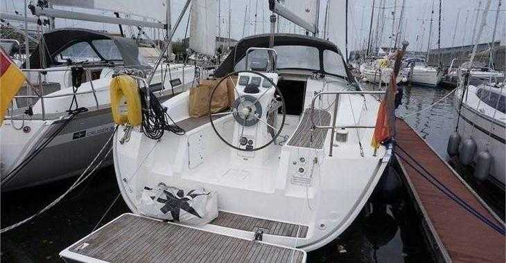 Rent a sailboat in Lemmer - Bavaria 32 Cruiser