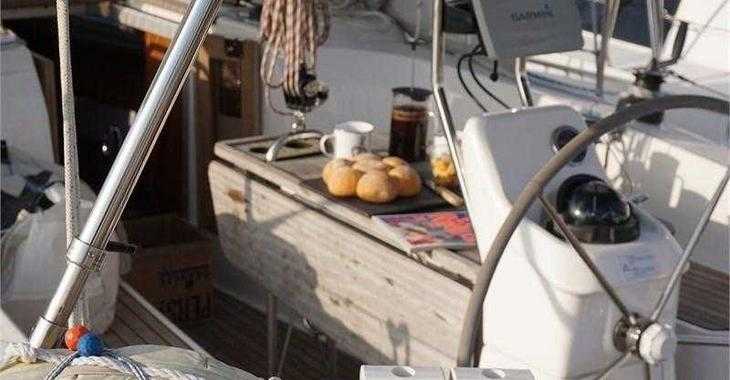 Alquilar velero en Lemmer - Bavaria Cruiser 33 (2Cab)