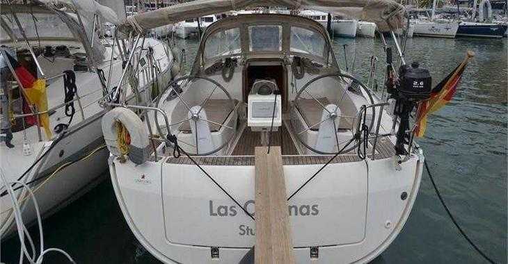 Rent a sailboat in Naviera Balear - Bavaria Cruiser 37 (3Cab)