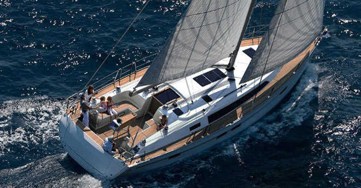 Rent a sailboat in Port of Agropoli - Bavaria Cruiser 46 (4Cab)