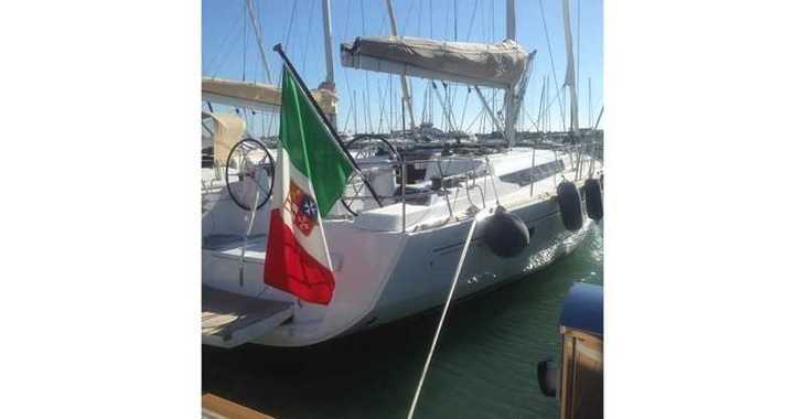 Rent a sailboat in Cecina - Sun Odyssey 469 (4Cab)